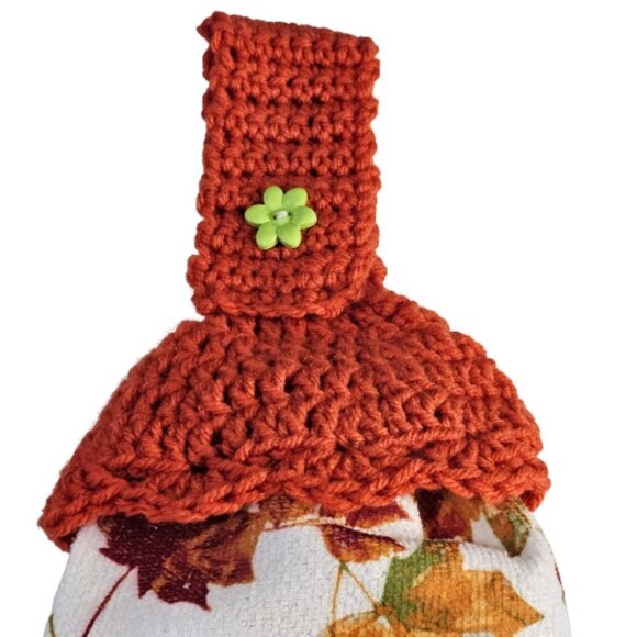 Crochet Top Hanging Kitchen Towel - Picture 4 of 5